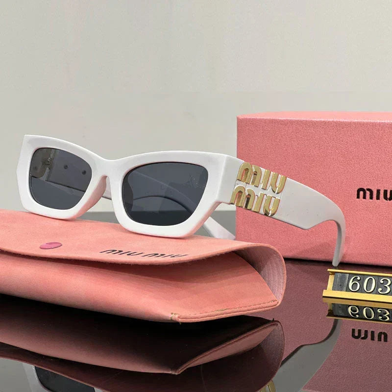 Fashion Square Cat-Eye Sunglasses 6037s-sss62
