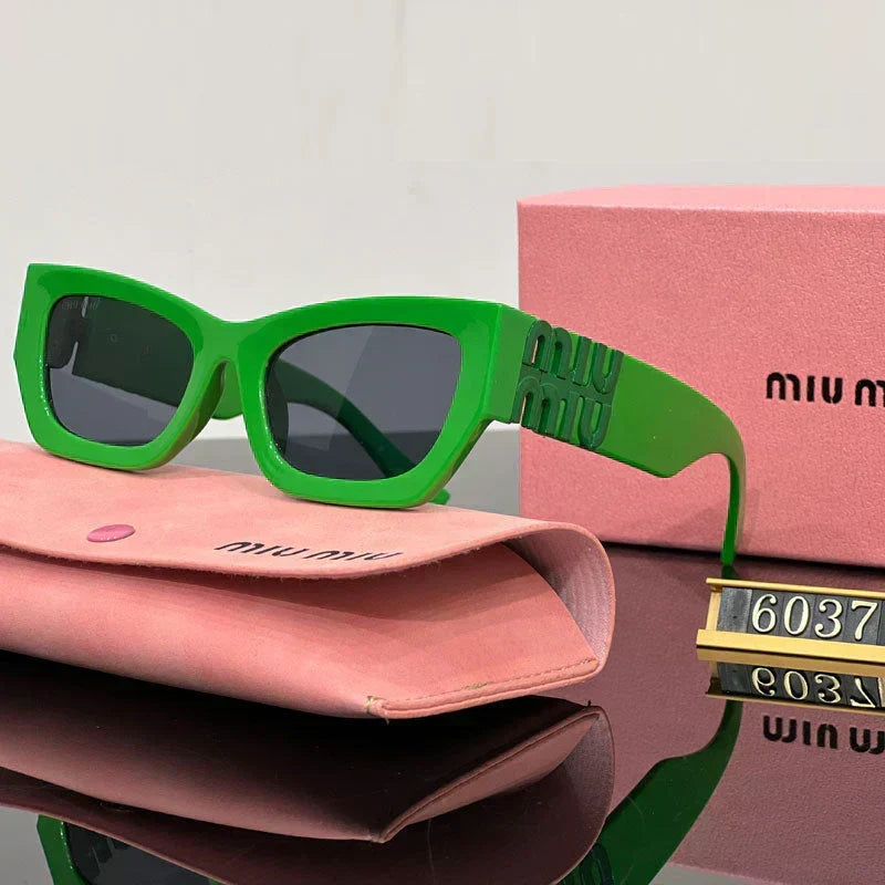 Fashion Square Cat-Eye Sunglasses 6037s-sss62