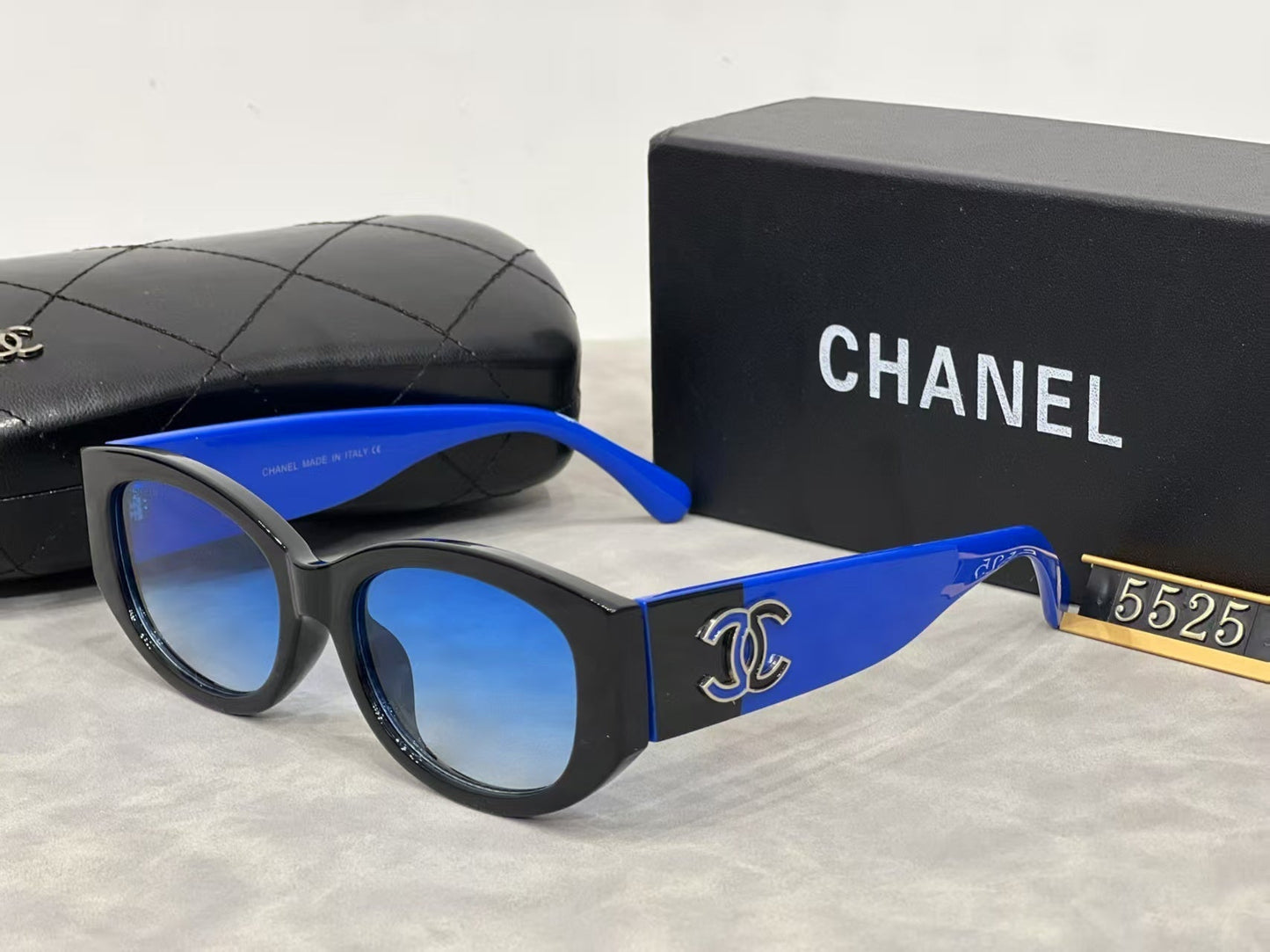 Fashion Sunglasses—5525s-sss62