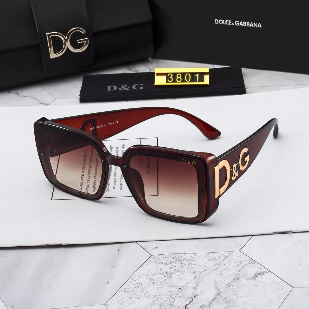 Woman's Thick Frame Fashion Sunglasses 3801s-sss62