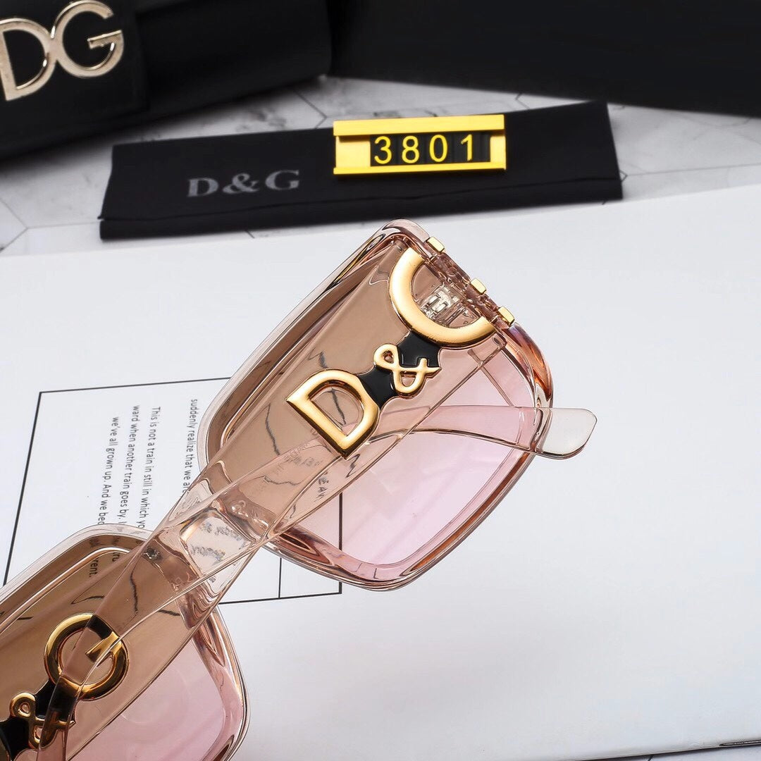 Woman's Thick Frame Fashion Sunglasses 3801s-sss62