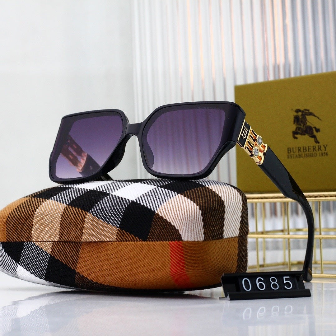 Fashion hot 7 color sunglasses 0685s-sss62