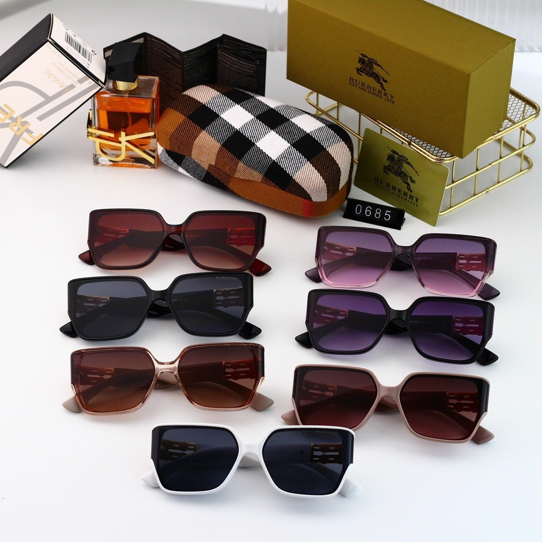 Fashion hot 7 color sunglasses 0685s-sss62
