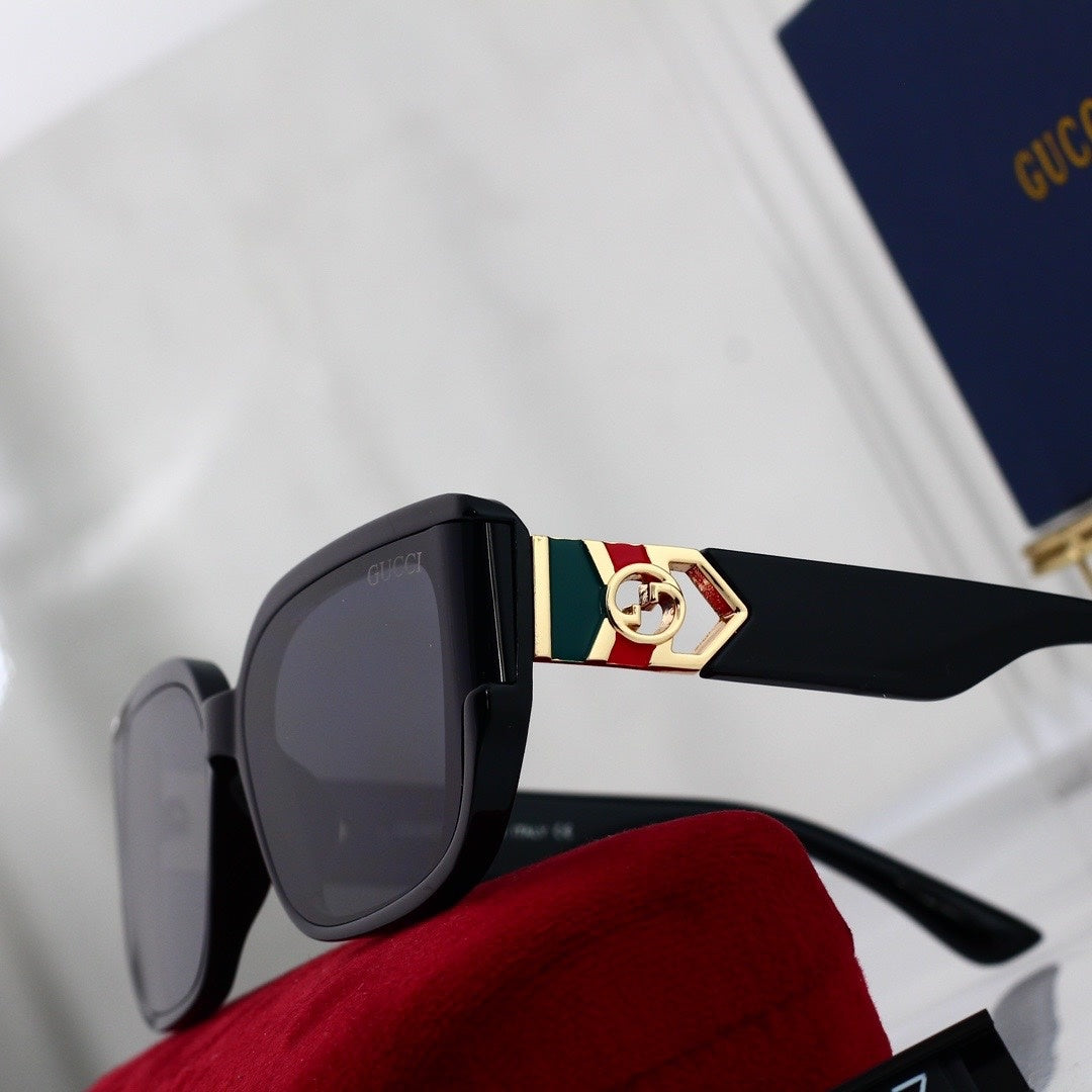 Fashion hot 7 color sunglasses 0667s-sss62