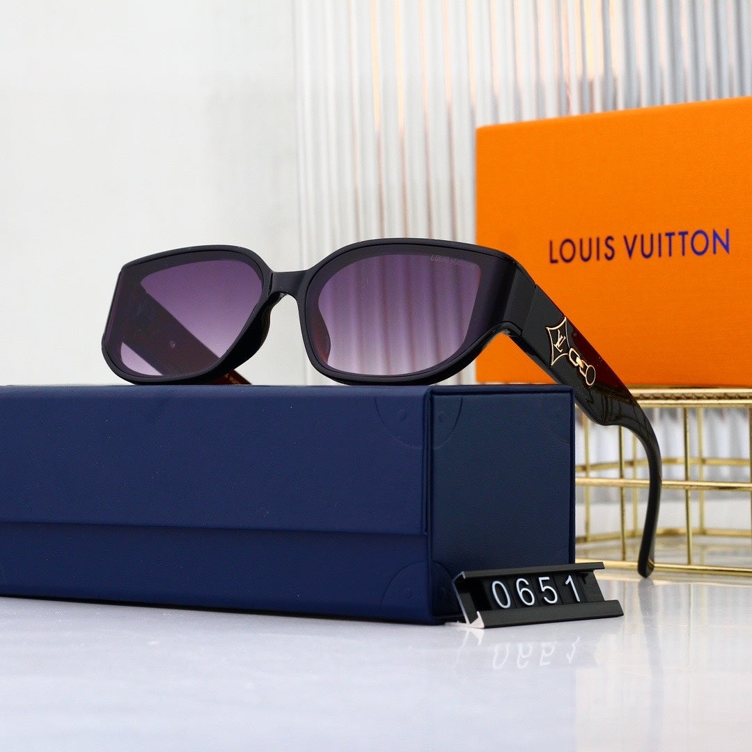 Fashion hot 7 color sunglasses 0651s-sss62