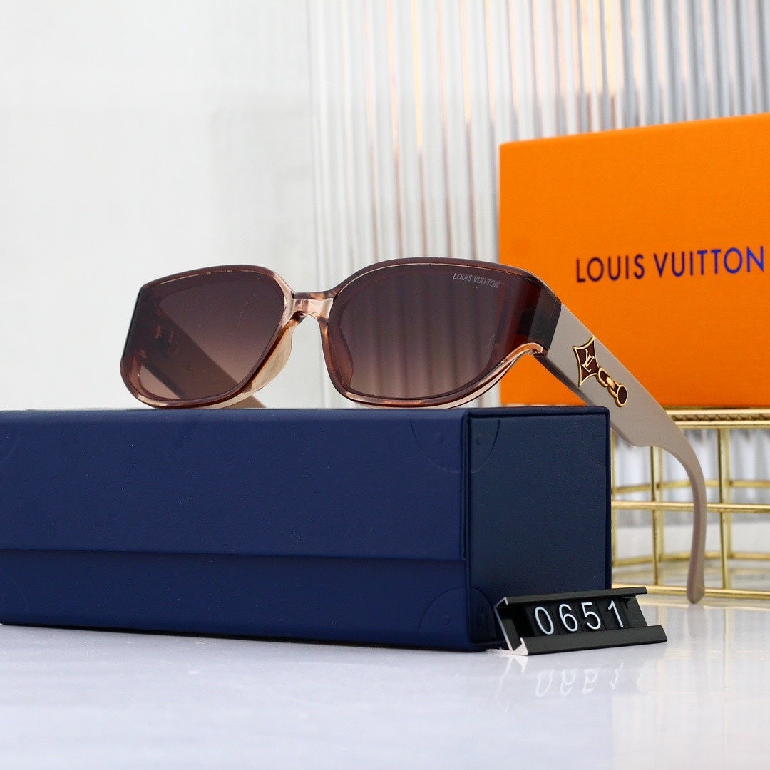 Fashion hot 7 color sunglasses 0651s-sss62