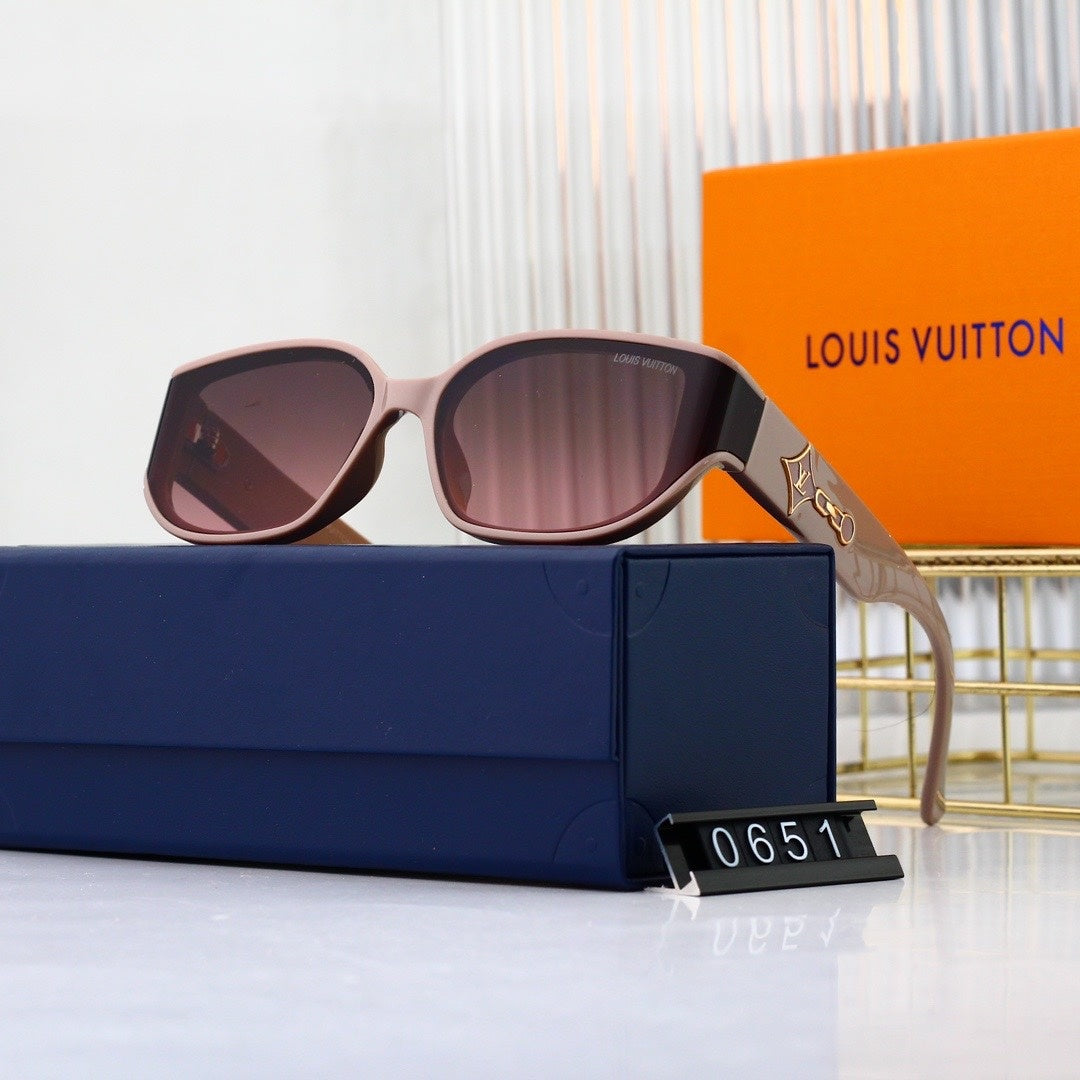 Fashion hot 7 color sunglasses 0651s-sss62